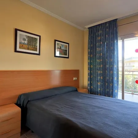 Apts. Imperial 2* Salou
