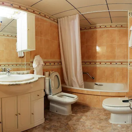 فندق Apts. Imperial 2*