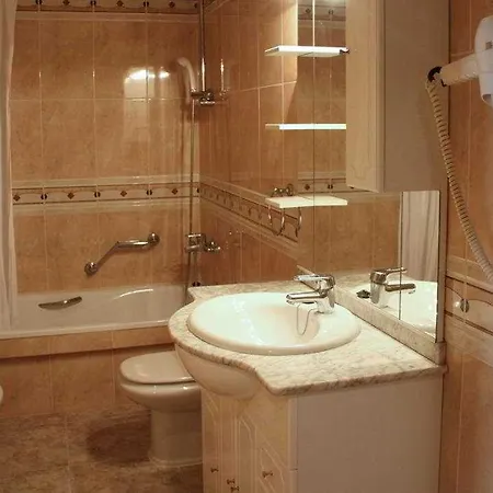 فندق Apts. Imperial 2*